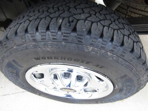 Used 2016 Chevrolet Silverado 2500 W/T image 18