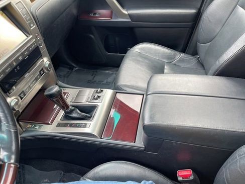 Used 2018 Lexus GX 460 Premium w/ Premium Package AWD/4WD image 22