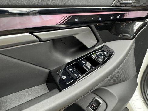 New 2027 BMW 530i xDrive AWD/4WD image 10