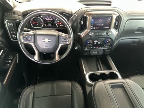 Used 2020 Chevrolet Silverado 2500 High Country w/ Technology Package AWD/4WD image 17