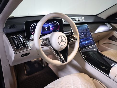 Certified 2022 Mercedes-Benz S 580 4MATIC Sedan image 31