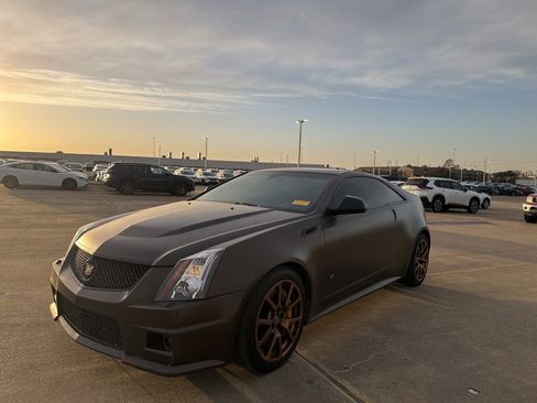 Used 2012 Cadillac CTS V w/ Wood Trim Package image 5