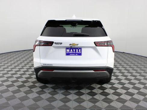 New 2026 Chevrolet Equinox LT w/ Convenience Package II FWD image 25
