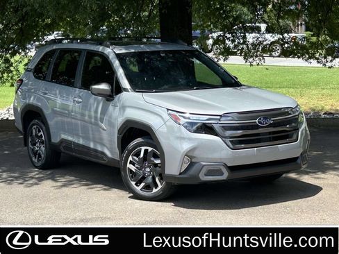 Used 2025 Subaru Forester Limited w/ Popular Package AWD/4WD image 1