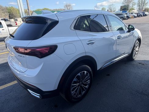 Used 2025 Buick Envision Preferred AWD/4WD image 4