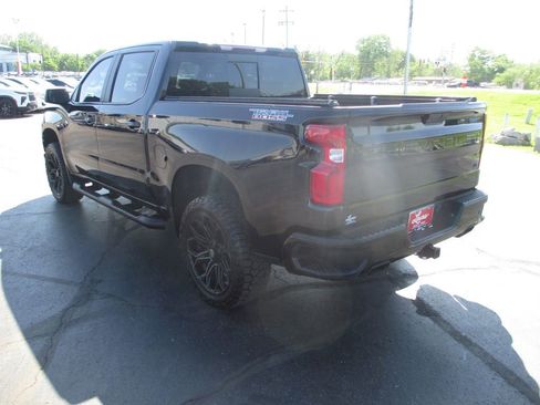 Used 2021 Chevrolet Silverado 1500 LT Trail Boss AWD/4WD image 8