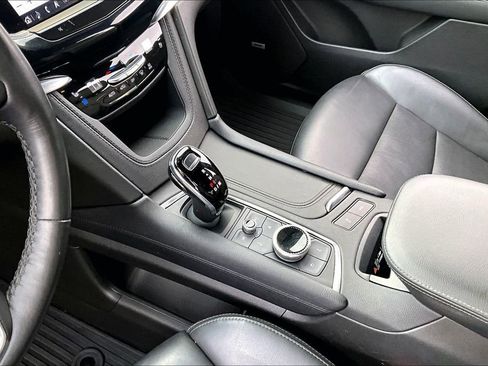 Certified 2023 Cadillac XT6 Sport w/ Technology Package image 14