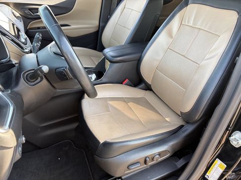 Certified 2023 Chevrolet Equinox Premier FWD image 21