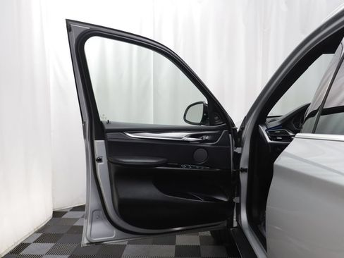 Used 2018 BMW X5 xDrive35i AWD/4WD image 4