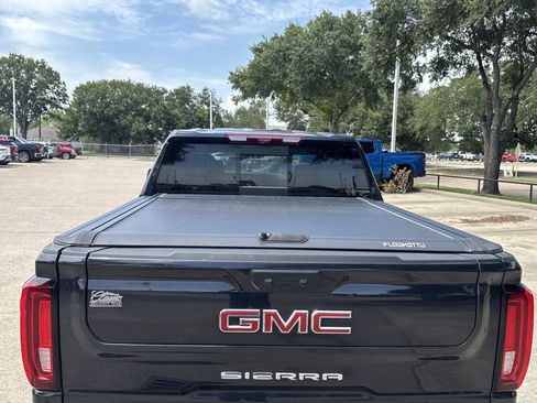 Used 2026 GMC Sierra 1500 AT4 w/ AT4 Premium Package AWD/4WD image 12