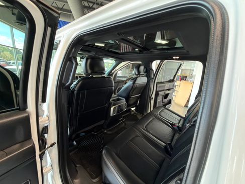 Used 2017 Ford F350 Platinum w/ Platinum Ultimate Package AWD/4WD image 15