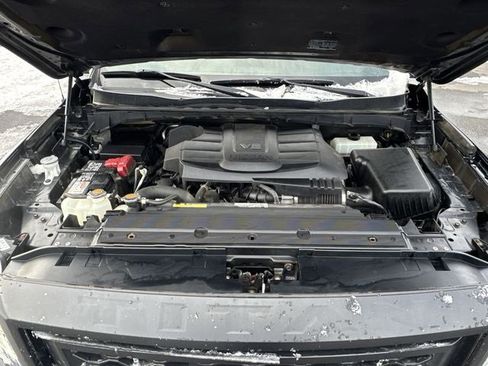 Used 2021 Nissan Titan PRO-4X w/ Pro-4x Convenience Package image 31