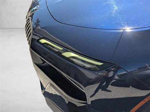 Certified 2023 BMW 760i xDrive image 15