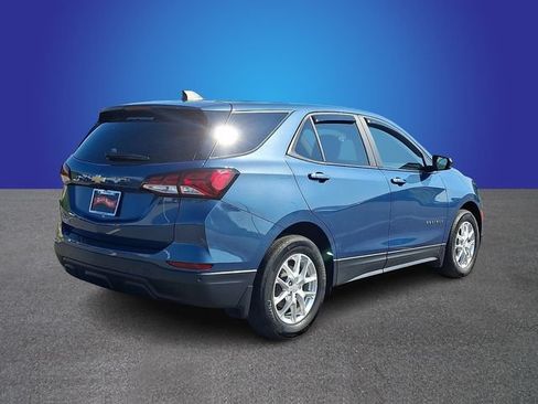 Used 2024 Chevrolet Equinox LS w/ LS Convenience Package FWD image 6