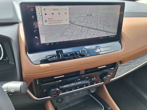 Used 2026 Nissan Rogue Platinum w/ Platinum Premium Package image 17