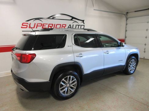 Used 2018 GMC Acadia SLE image 4