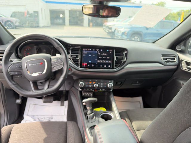 Used 2025 Dodge Durango GT AWD/4WD image 12