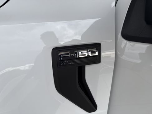 New 2025 Ford F150 XL w/ Equipment Group 103A High image 9