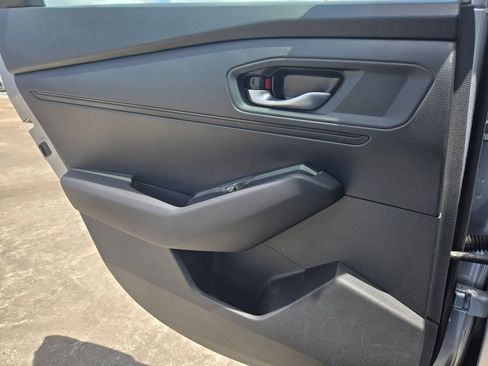 Used 2025 Honda Accord LX image 28