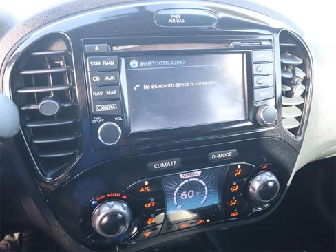 Used 2014 Nissan Juke NISMO w/ Navigation Package image 17