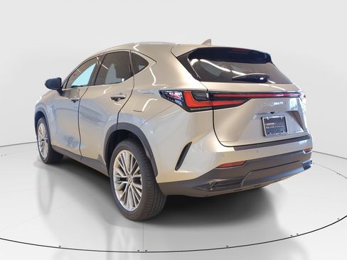 Certified 2026 Lexus NX 350 AWD w/ Accessory Package (Z2) image 5