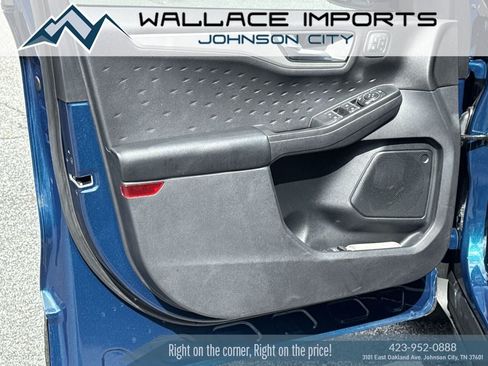 Used 2020 Ford Escape SEL FWD image 13