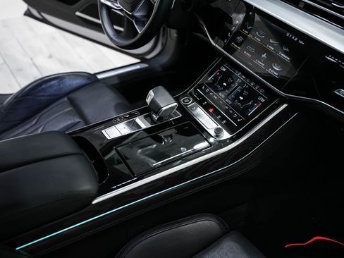 Used 2022 Audi A8 L 3.0T w/ Executive Package image 71