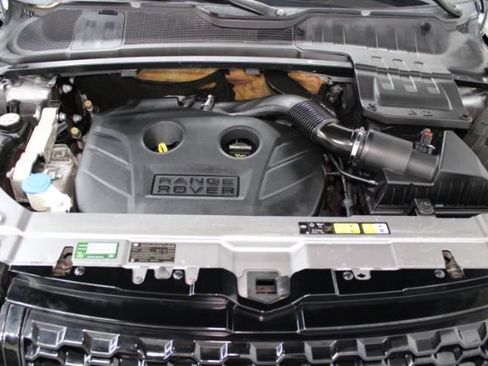 Used 2014 Land Rover Range Rover Evoque Dynamic image 28