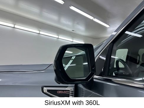 Certified 2025 GMC Yukon Denali AWD/4WD image 18