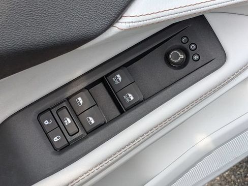 New 2026 Jeep Cherokee Limited AWD/4WD image 23