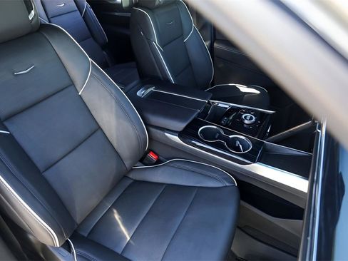 Used 2026 Cadillac Escalade Sport w/ LPO, ONYX Package image 32