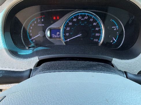 Used 2014 Toyota Sienna Limited w/ Limited Premium Package AWD/4WD image 18