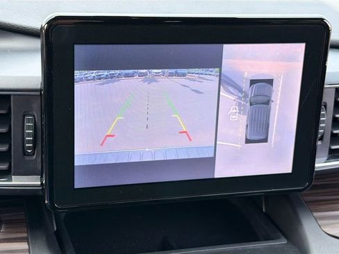 Used 2020 Ford Explorer Limited RWD image 14