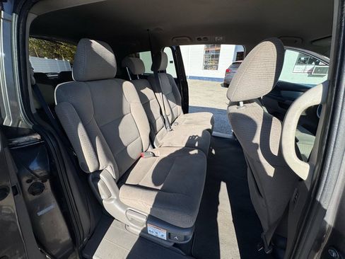 Used 2011 Honda Odyssey EX image 42