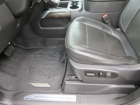 Certified 2020 GMC Sierra 1500 SLT w/ SLT Premium Plus Package image 24