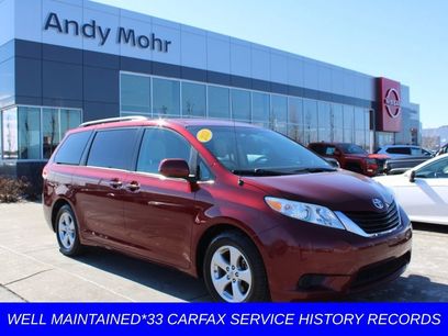 Used 2013 Toyota Sienna LE w/ Towing Pkg