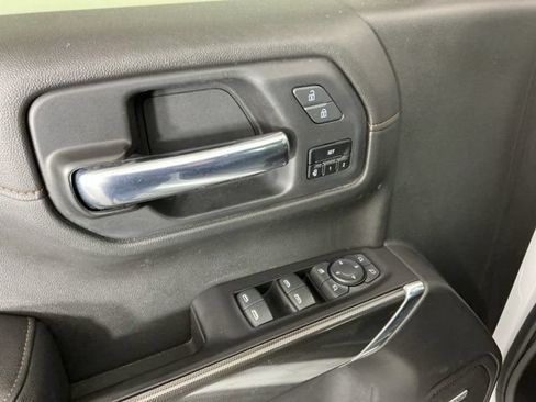 Used 2020 GMC Sierra 1500 AT4 w/ Off-Road Performance Package AWD/4WD image 16