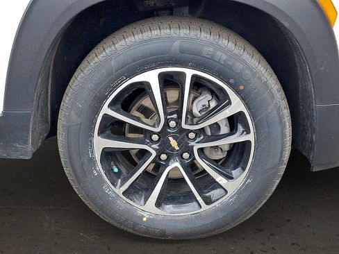 Used 2024 Chevrolet TrailBlazer LT image 9