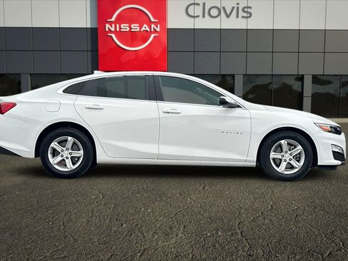 Used 2024 Chevrolet Malibu LT image 9