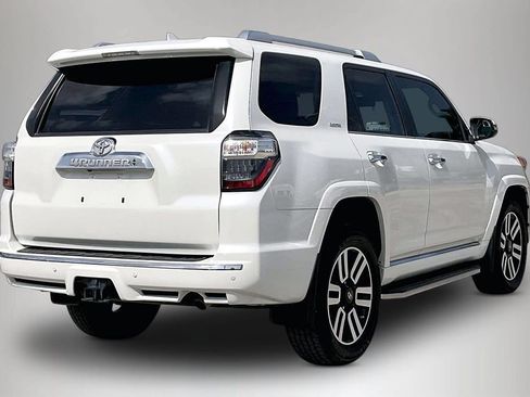 Used 2021 Toyota 4Runner Limited AWD/4WD image 5
