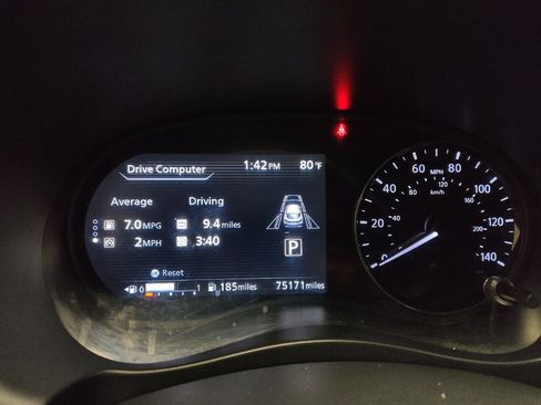 Used 2021 Nissan Kicks SR w/ Interior Electronics Package FWD image 23