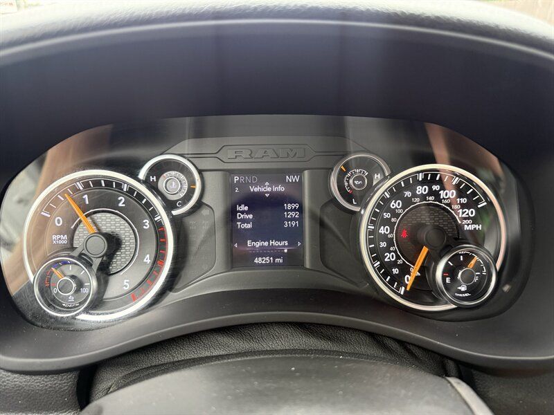 Used 2022 RAM 5500 Tradesman AWD/4WD image 4