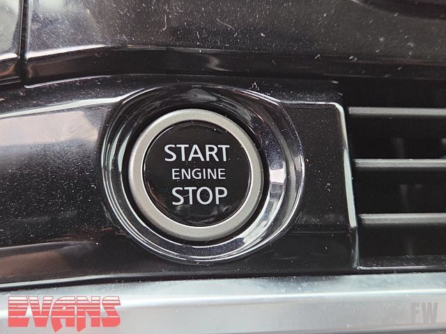 Used 2024 Nissan Pathfinder SV AWD/4WD image 6