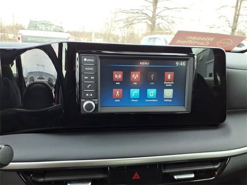 Certified 2025 Nissan Kicks S image 10