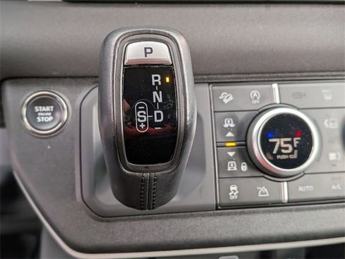 Used 2023 Land Rover Defender 110 X-Dynamic SE image 24