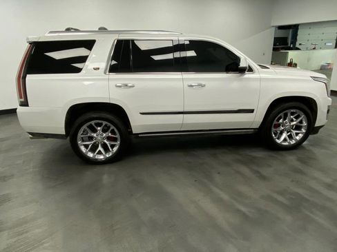 Used 2016 Cadillac Escalade Premium image 8