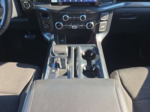 Certified 2022 Ford F150 XLT w/ Equipment Group 302A High image 21