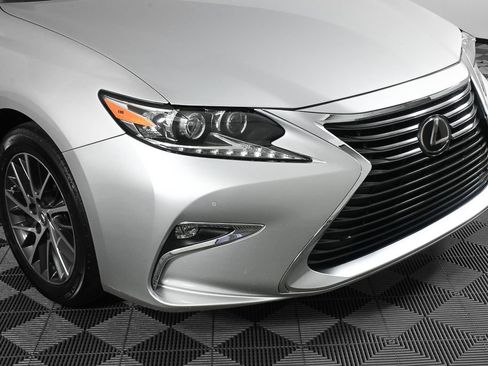 Used 2017 Lexus ES 350 image 34