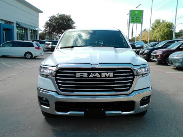 Used 2026 RAM 1500 Laramie AWD/4WD image 3