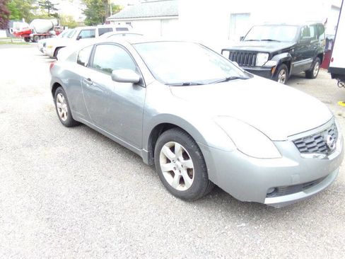Used 2009 Nissan Altima 2.5 S w/ Convenience Pkg FWD image 3